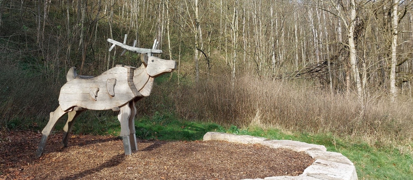 Rentier aus Holzteilen